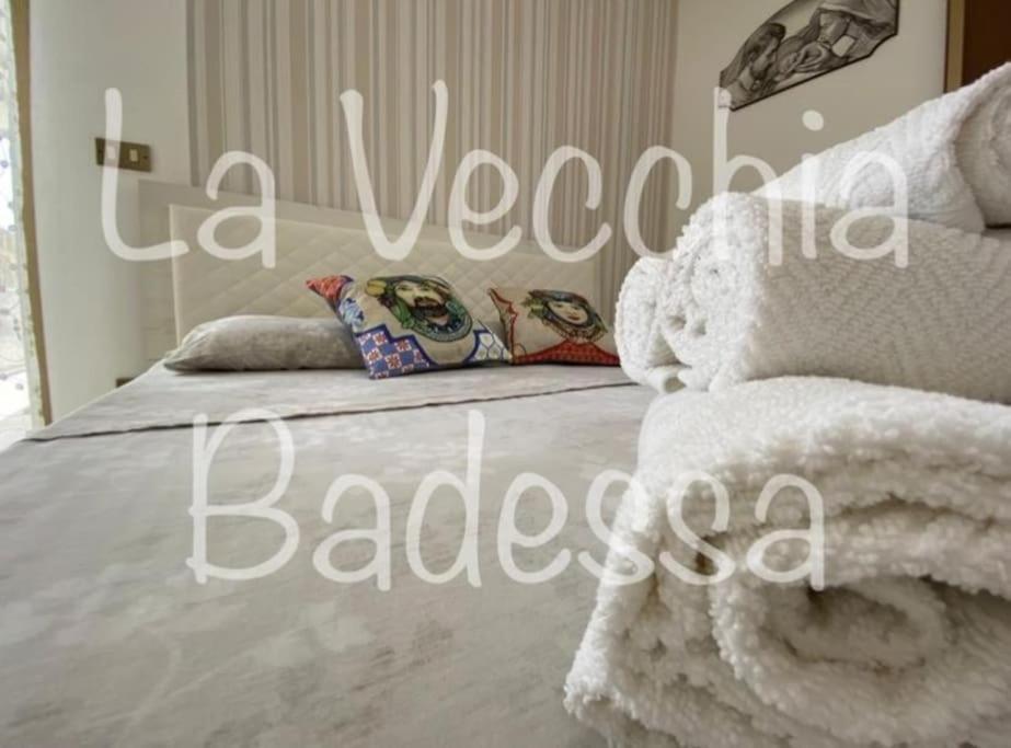 La Vecchia Badessa A Due Passi Dal Mare Apartman Macari Kültér fotó